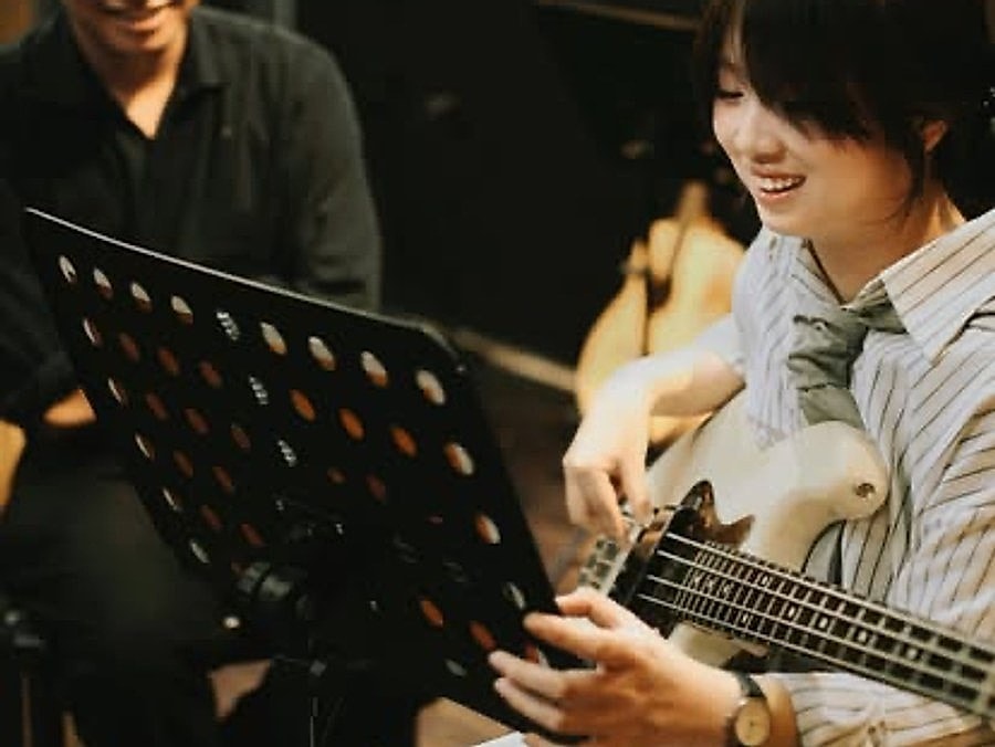 Guitar tại Wave Music